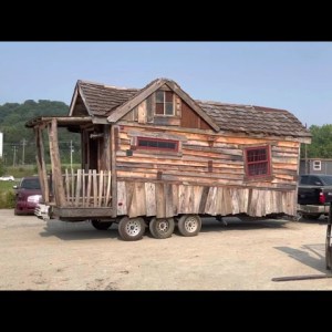8’x20’+4’ Porch “Hillbilly House” is headed to it’s new home in Texas 🏘🏜🌵🤠