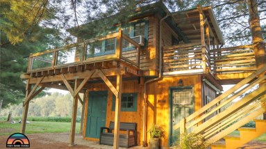 Two Story Tiny Tree House  - Remote Airbnb Tiny Home