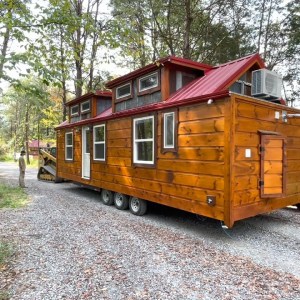 Welcome Cardinals and your GORGEOUS 10’x32’ Tiny Home to The Forest 🌳 🏡🌲