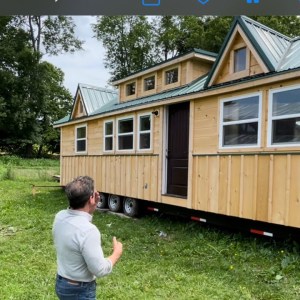 Part 4: 2nd Stop in Kentucky at the Amish to see Tiny Houses  # 3 (Edmondson) and # 4 (Fogle) 🏡🏡