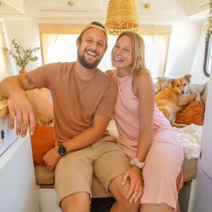 Renovated Vintage 1985 RV - Bright Elegant Tiny Home Design