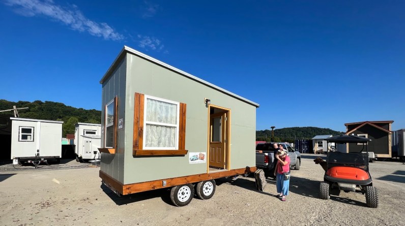 $20k 8’x16’ Incred-I-Box is Tennessee Tiny Home Music Festival Bound This Weekend 🤗🇺🇸🏡🎶🤗🇺🇸🏡