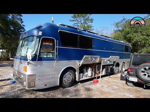 Family’s DIY bus conversion tiny house