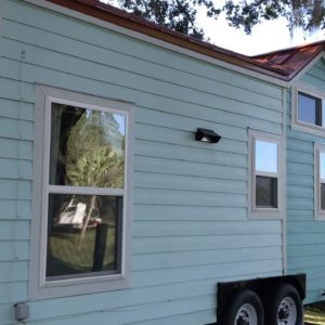 Adorable Tiny House Cottage For Sale in Florida