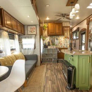 Family Living Full Time in Their Beautifully Renovated 42ft 5th Wheel RV