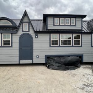 10’x34’ Highland Tour - A few more final touches and we’re done!!! 🏡🤩🏡🤩