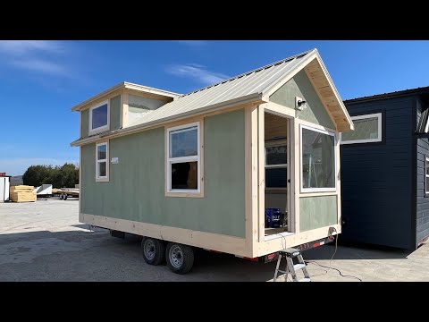 Tiny Homes are the ANSWER 🏡😉🇺🇸